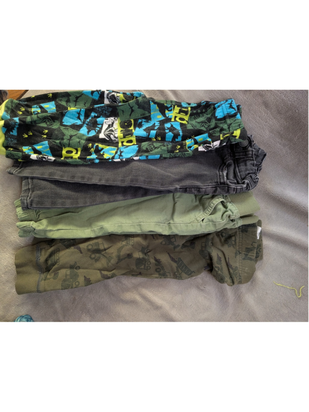 Toddler Boys Pants Lot 2T Garanimals Kidgets Dinosaur Jeans Joggers 4 Pc